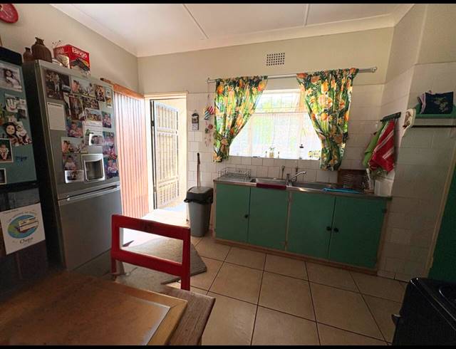 3 BEDROOM HOUSE FOR SALE IN ROTHDENE